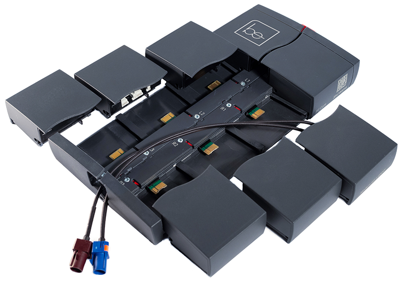 BE Modules Squarell BE modular In Vehicle Monitoring System with an open Backbone showing multiple configurable functional Units and connected antenna cables.
